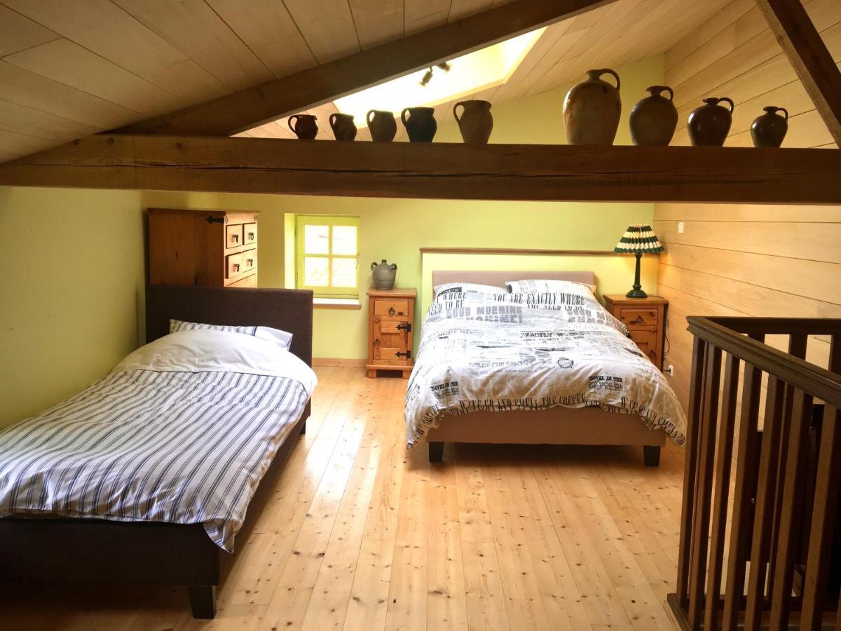 La Jariette Bed & Breakfast Airvault Exterior photo